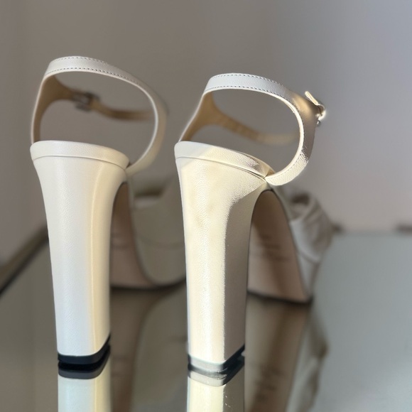 Like new Jimmy Choo Heloise 120MM Leather Platform Sandals $995 38.5 - Picture 10 of 16
